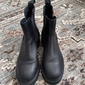 Steve Madden Black Boots